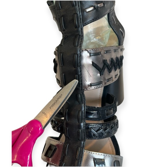 Donald J. Pliner Bindy Black Metallic Strapy Woven Gladiator Heeled Sandals - Picture 16 of 16